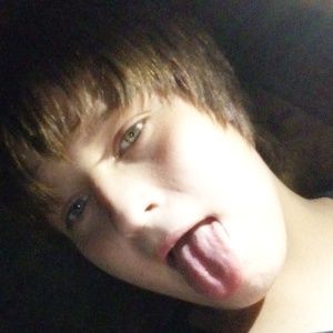 Meet your Posher, Larry